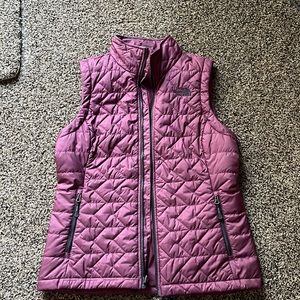 Northface vest size medium